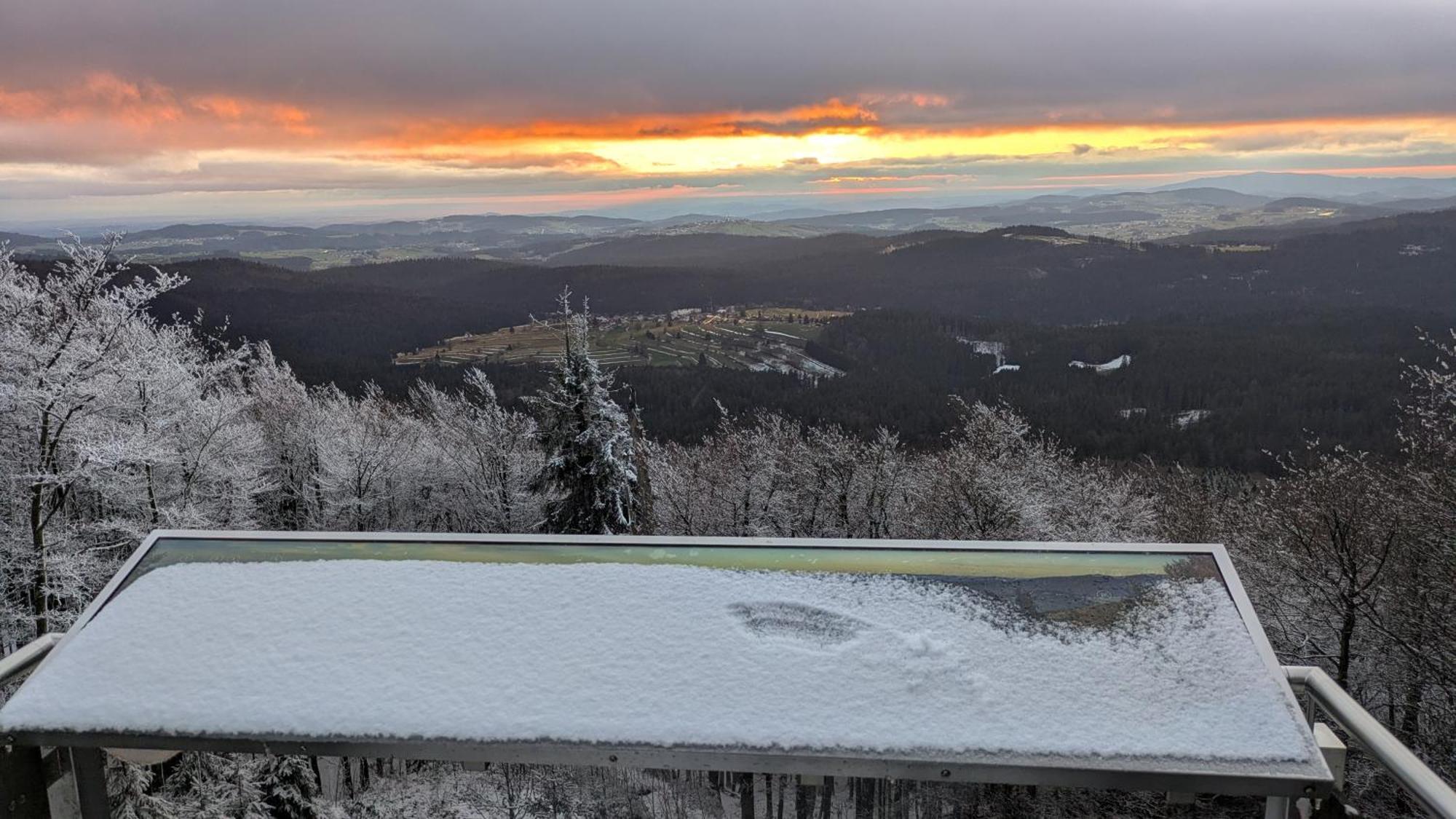 Apartman Almberg - Mitterdorf - Mitterfirmiansrout フィリップシュロイト エクステリア 写真